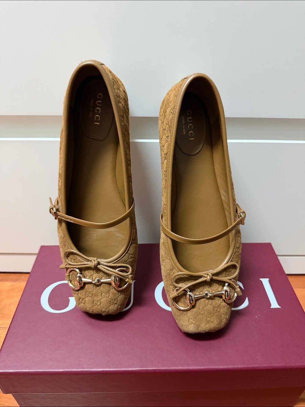 Gucci Tan Signature GG Horsebit Mary Jane Flats
